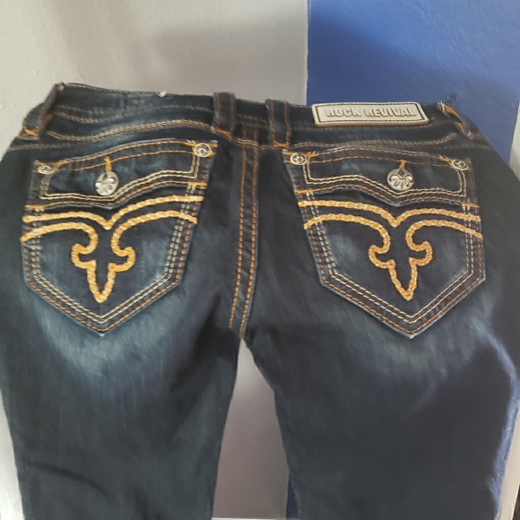 Rock Revival Jeans - Picture 1 of 6